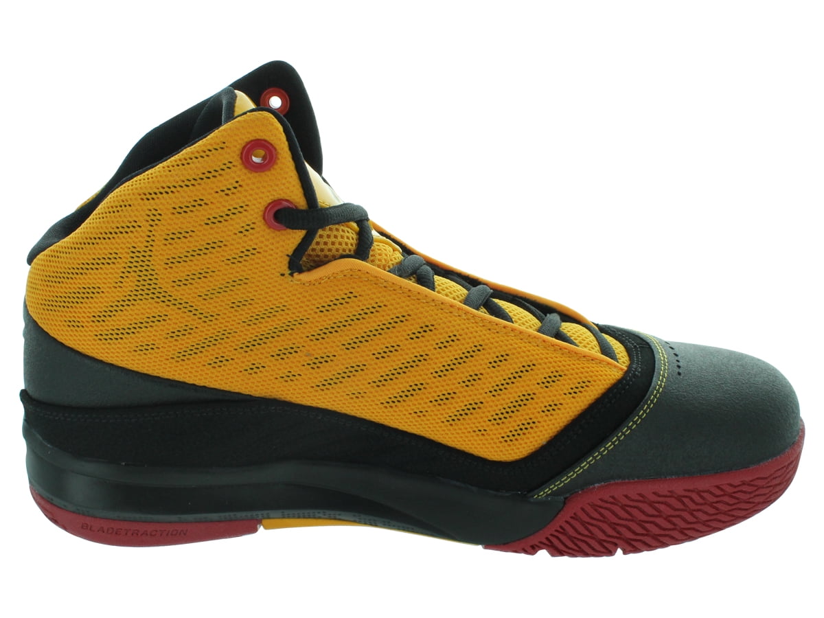 Nike Jordan B Mo Basketball Shoes